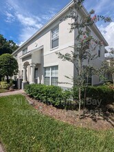 9448 Charlesberg Dr in Tampa, FL - Building Photo - Building Photo
