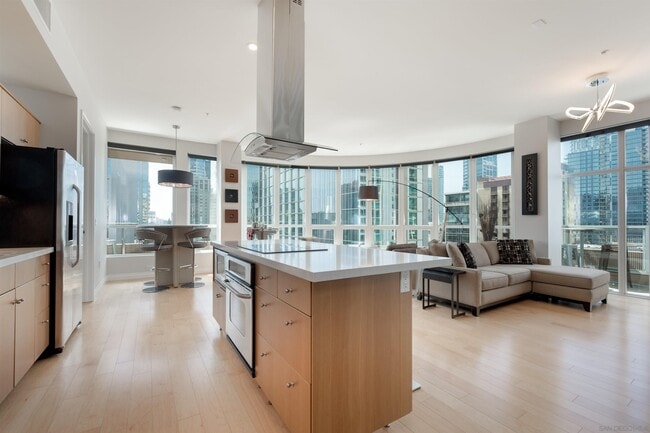 property at 350 W Ash St