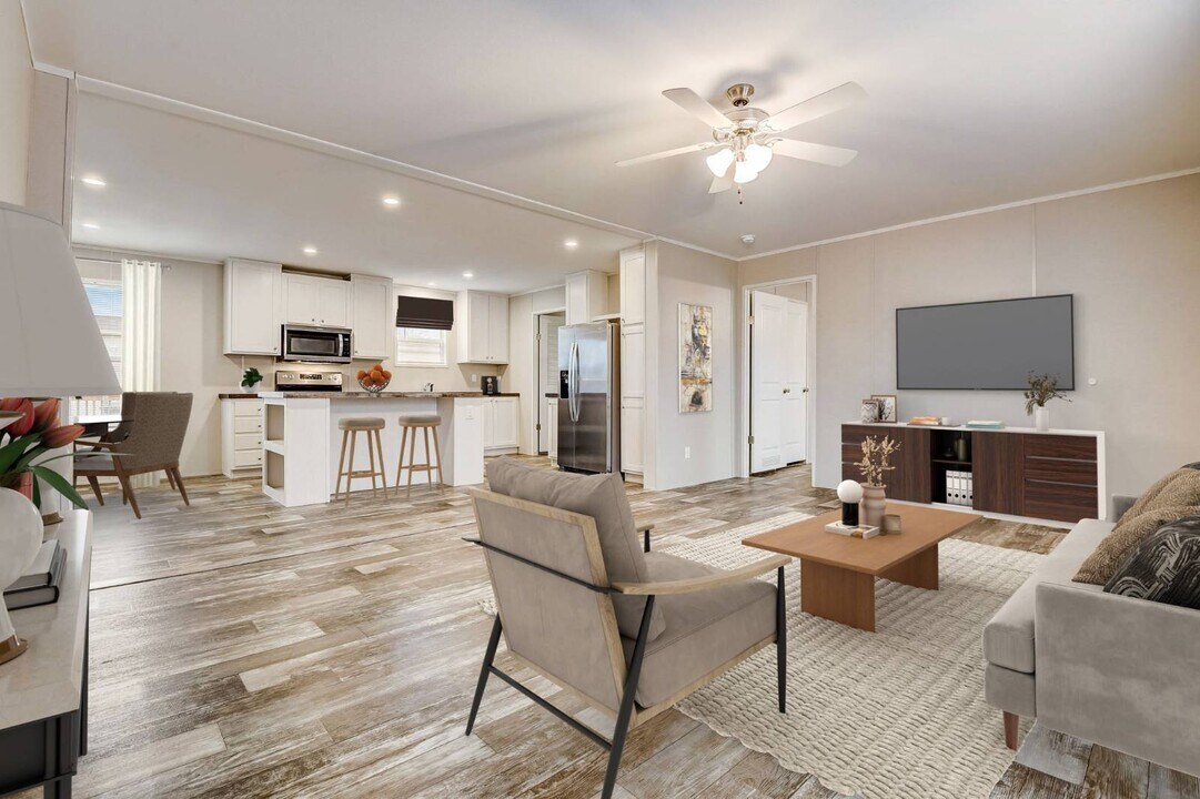 1800 Oak Grove Rd E in Burleson, TX - Building Photo