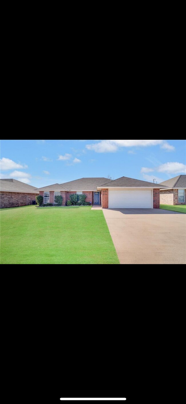 1509 Sommerset Pl in Altus, OK - Building Photo - Building Photo