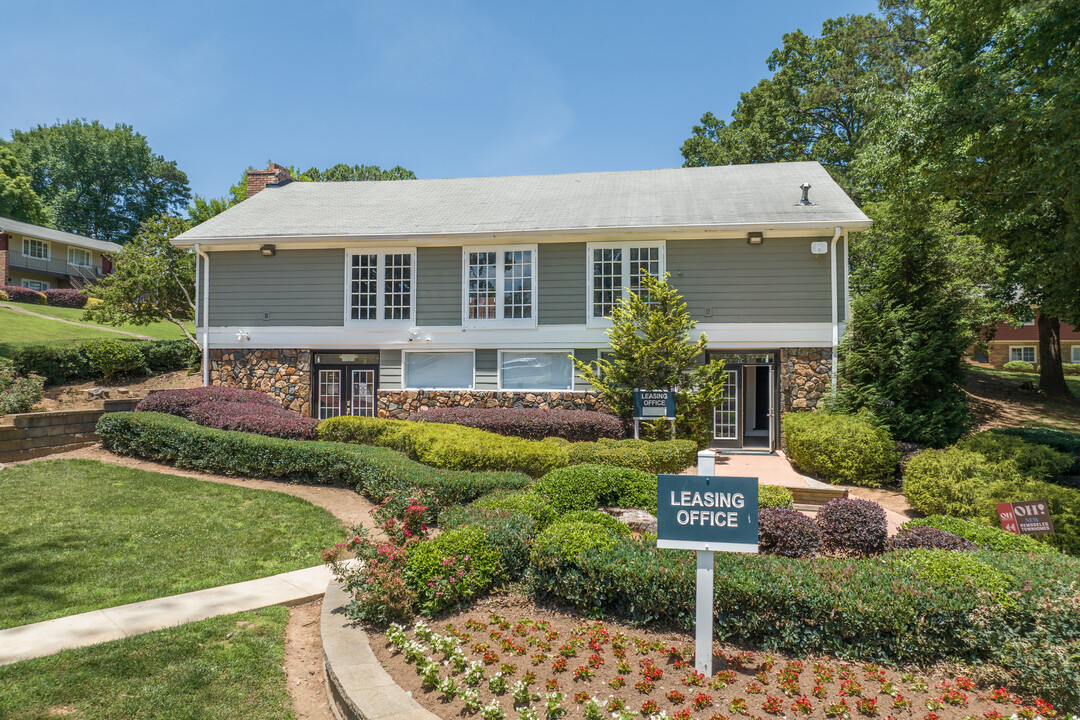 Osborne Hills Apartments in Marietta, GA - Foto de edificio