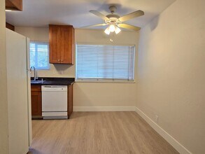 3579 Agate Dr, Unit 06 in Santa Clara, CA - Building Photo - Building Photo