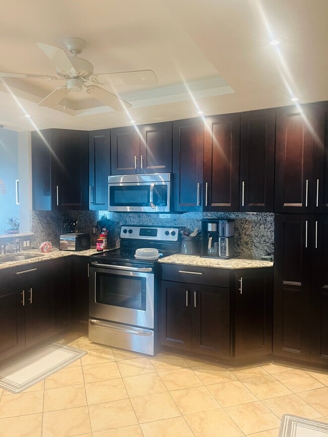 3368 N Key Dr in North Fort Myers, FL - Building Photo - Building Photo