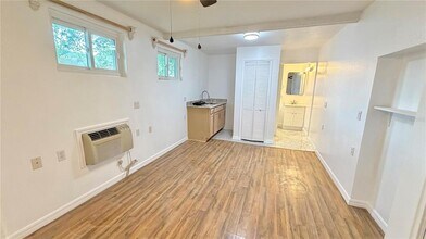 6310 Lake Underhill Rd in Orlando, FL - Building Photo - Building Photo