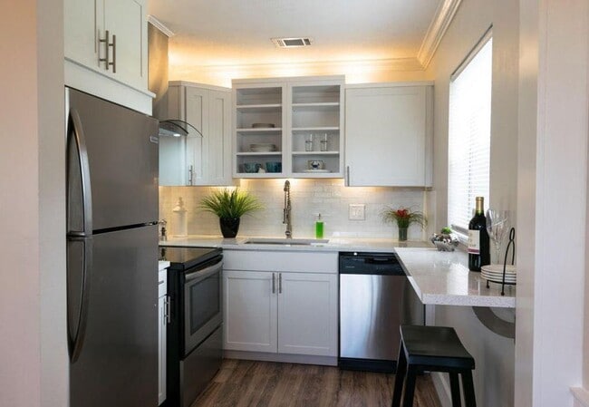 62 Woodland Dr, Unit 105 in Vero Beach, FL - Building Photo - Building Photo