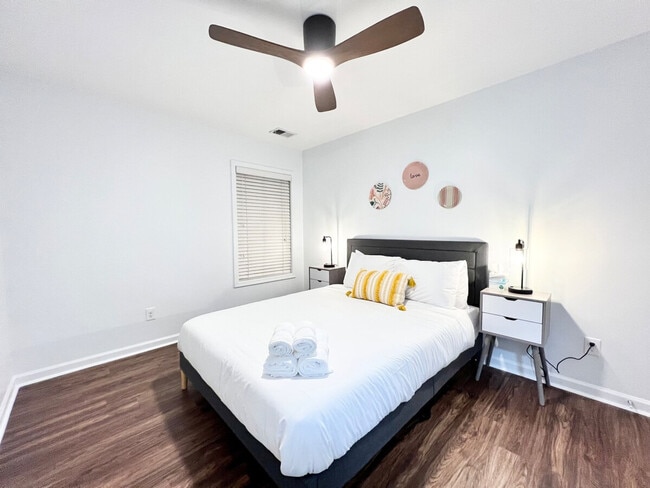 6009 Mock Ives Ct NE in Sugar Hill, GA - Building Photo - Building Photo