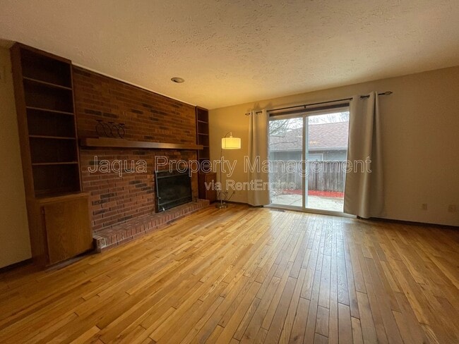 2591 Stratford Dr in St. Joseph, MI - Building Photo - Building Photo