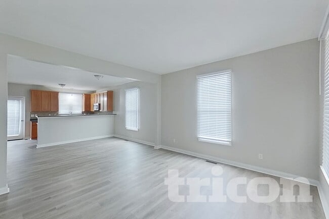 3301 N Mester St in St. Charles, MO - Building Photo - Building Photo