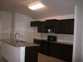 3604 Trenton Ave in Lubbock, TX - Building Photo - Building Photo