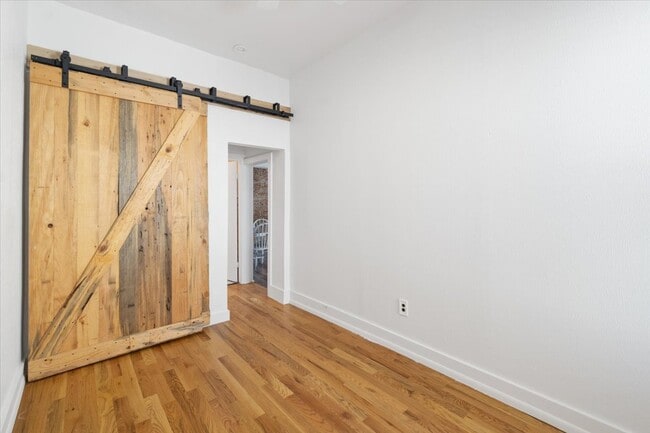 property at 1103 Lipan St