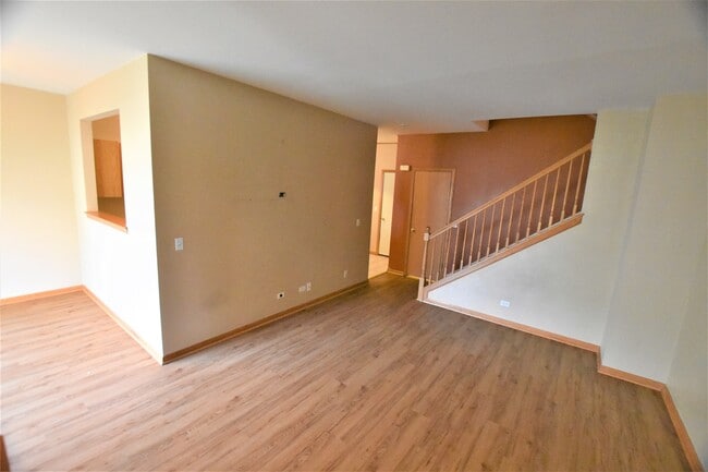 748 County Line Rd in Aurora, IL - Building Photo - Building Photo