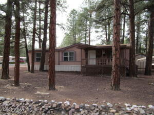 590 S 26th Dr in Show Low, AZ - Building Photo