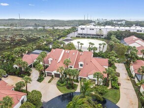 507 Sea Oats Dr in Juno Beach, FL - Foto de edificio - Building Photo