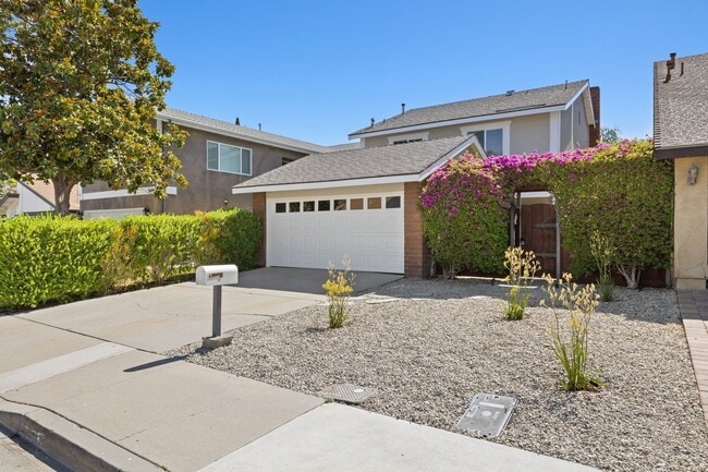 property at 5658 Slicers Cir