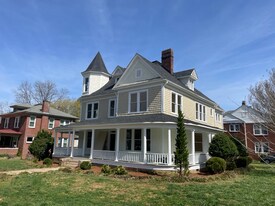 200 Mitchell Ave in Salisbury, NC - Building Photo