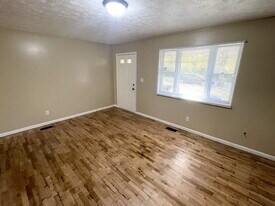 4320 Lexington Ave in Indianapolis, IN - Building Photo