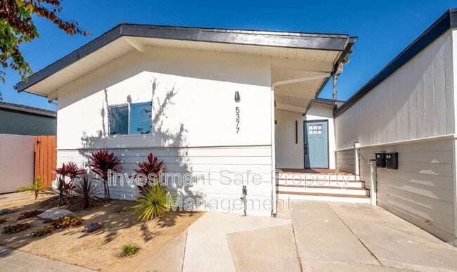 property at 5377 Saxon St