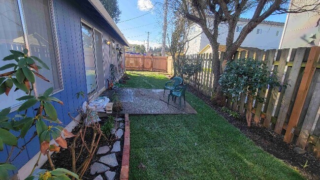 property at 4332 S Junett St