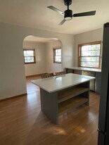 1628 California St NE, Unit Apt. 1 in Minneapolis, MN - Building Photo