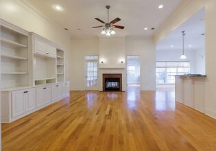 4419 Triple Oak Dr in Valdosta, GA - Foto de edificio - Building Photo