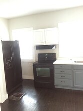 1919 Plainfield Ave NE in Grand Rapids, MI - Building Photo - Building Photo