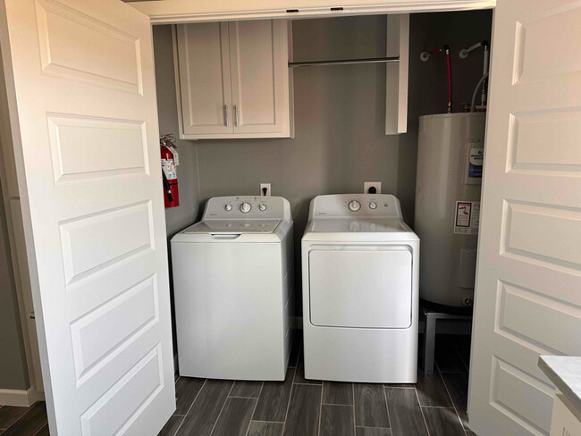 101 Lauryn Dr-Unit -2 in San Juan, TX - Building Photo - Building Photo