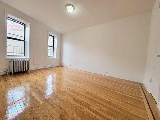 property at 853 Walton Ave
