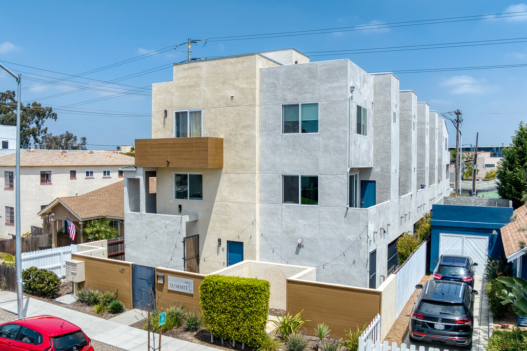 The Summit on Utah in San Diego, CA - Building Photo