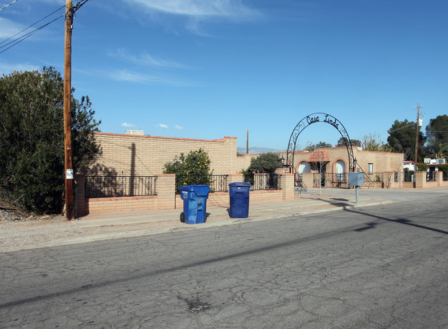 Casa Linda in Tucson, AZ - Foto de edificio - Building Photo