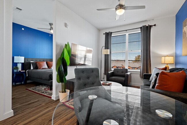 2435 E Riverside Dr-Unit -ID1054895P in Austin, TX - Building Photo - Building Photo