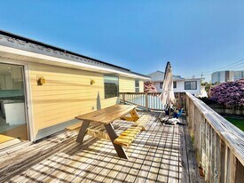 723 Sailfish Dr in Fort Walton Beach, FL - Building Photo