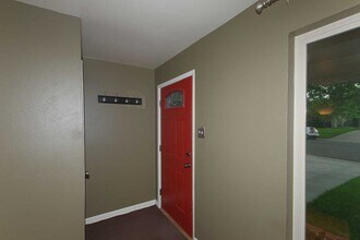 1430 S Eaton Ct in Lakewood, CO - Building Photo - Building Photo