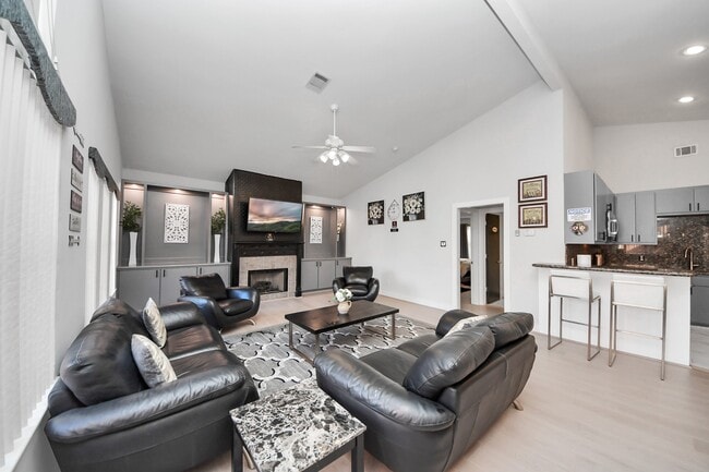 property at 9715 Riddlewood Ln