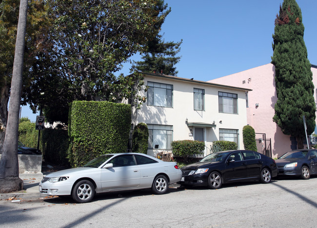 1539 Corinth Ave in Los Angeles, CA - Building Photo - Building Photo