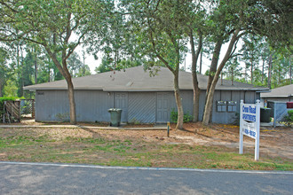 500 Crow Rd in Pensacola, FL - Building Photo - Building Photo