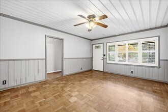 2009 Willow Ave in West Sacramento, CA - Building Photo - Building Photo