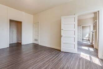 636 E Warrington Ave in Pittsburgh, PA - Building Photo - Building Photo