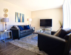 Legacy LV Student Housing in Las Vegas, NV - Foto de edificio - Building Photo