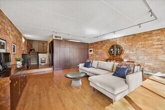 630 Vernon Ave in Glencoe, IL - Building Photo - Building Photo