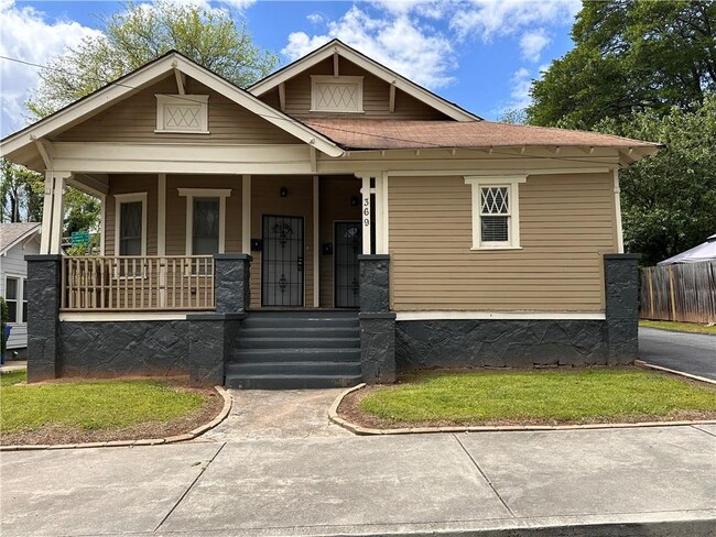 property at 369 Dargan Pl SW