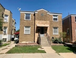 4912 W Eddy St in Chicago, IL - Building Photo - Building Photo