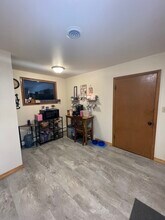 1619 Jennie St in Menasha, WI - Foto de edificio - Building Photo