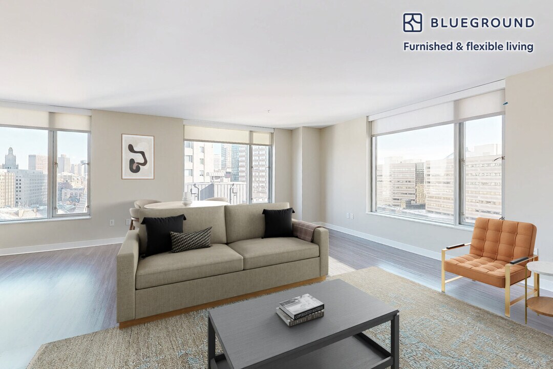 77 Exeter St in Boston, MA - Building Photo