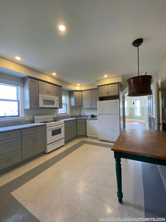 18 Haverford St, Unit 3 in Boston, MA - Building Photo - Building Photo