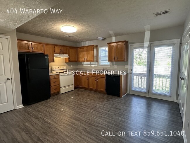 404 Wabarto Way in Nicholasville, KY - Building Photo - Building Photo