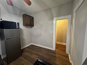 2233 E 4th St in Montgomery, AL - Building Photo - Building Photo
