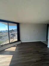 24 Dundas St in Dartmouth, NS - Building Photo - Building Photo