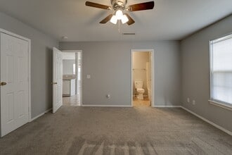 344 Grant Springs Dr in Decatur, AR - Building Photo - Building Photo