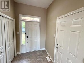 949 Klondike Rd in Ottawa, ON - Building Photo - Building Photo