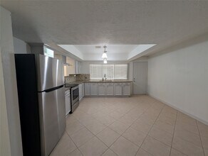 5903 Graycliff Dr in Houston, TX - Building Photo - Building Photo